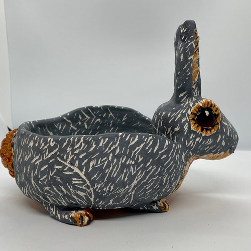 Sgraffito Rabbit retailer Bowl