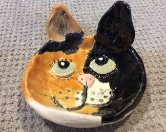 Custom kitty  jewelry dish hand sculpted in the Us