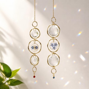 Atrapasueños personalizado con piedra natal, atrapasueños con flor nomeolvides, creador de arcoíris de cristal, adorno conmemorativo para ventana, regalo personalizado para mamá. imagen 6