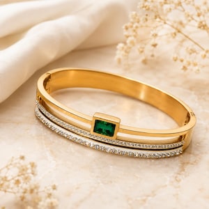 Emerald Bangle Bracelet, Emerald Cuff Bracelet, Diamond Bracelet, Gemstone Bracelet, Stacking Bangle, Statement Jewelry, Gift for Her