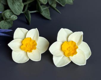 Daffodil Stud Earrings by Clay Colada