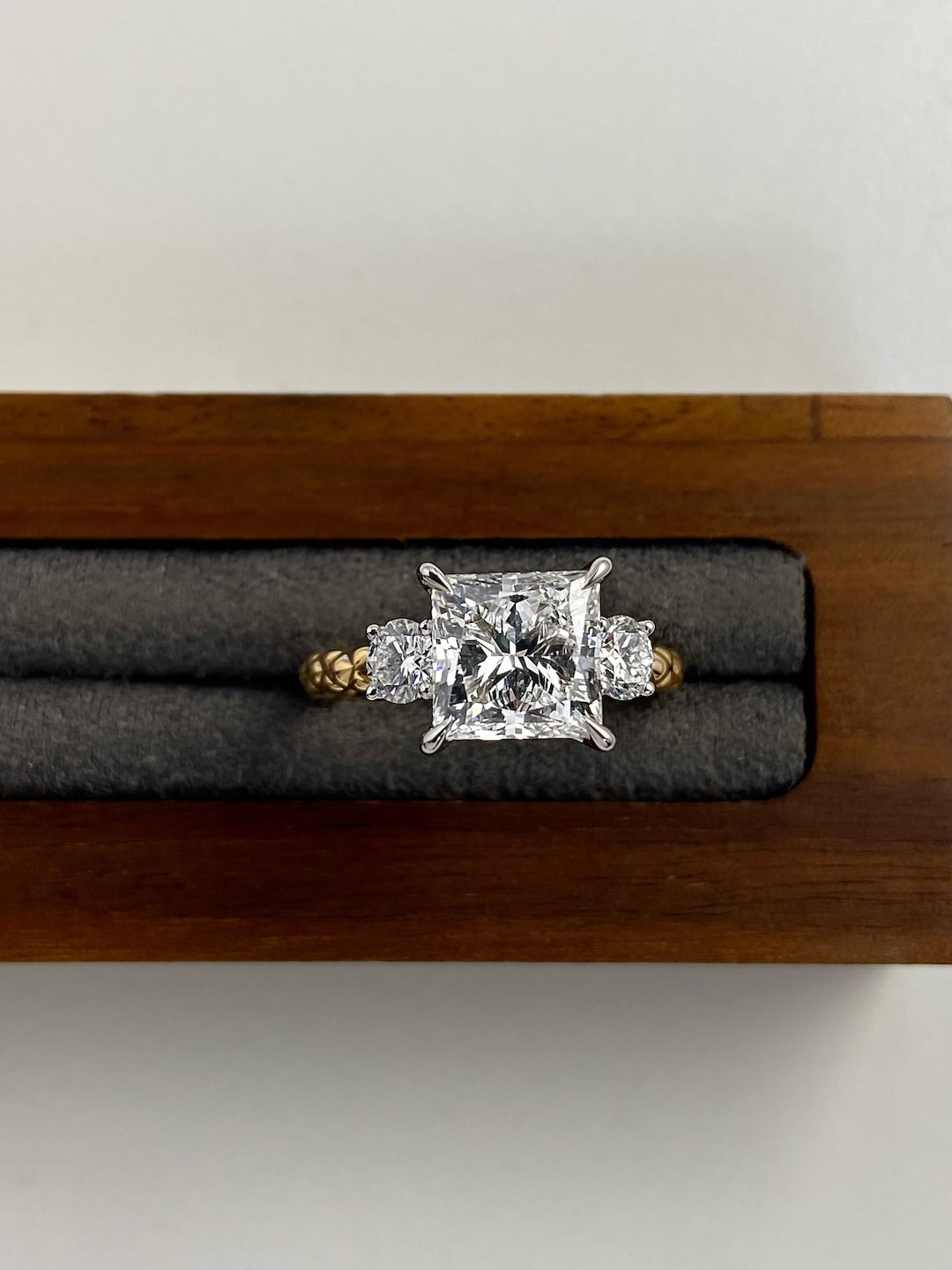 3 Carat Princess Cut Lab Grown Diamond Ring 18K Yellow Gold IGI ...