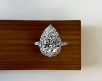 5 Carat Pear Shaped Lab Grown Diamond Engagement Ring, Pear Halo Diamond Ring, 18K White Gold Pave Band, Statement Ring