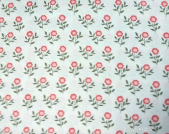 Lovestruck Old Fashion 100% Cotton Fabric-Designed by Lella Boutique for Moda Fabrics (5191 11) Main Color Cream