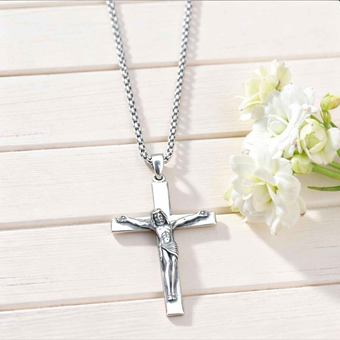 925 Sterling Silver Crucifix Necklace, Jesus Christ Cross Pendant ...