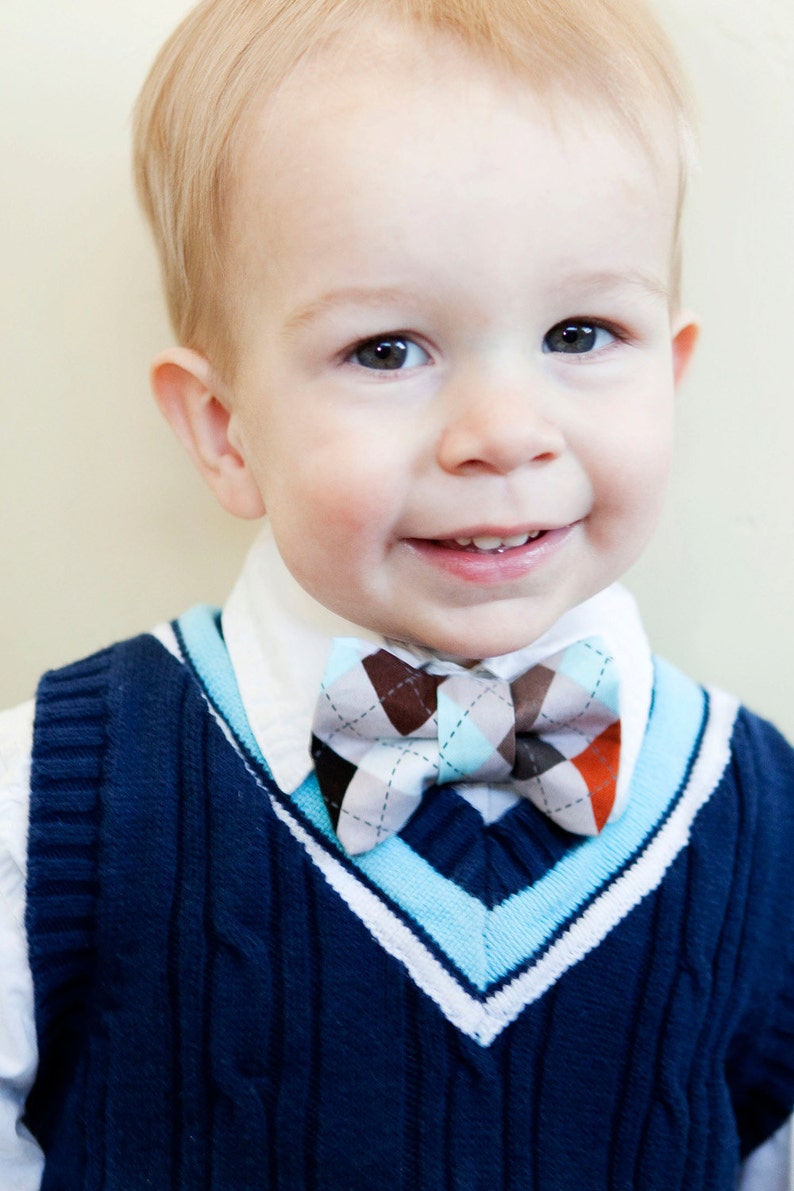 Toddler Bowtie Blue and Green Chevron image 4