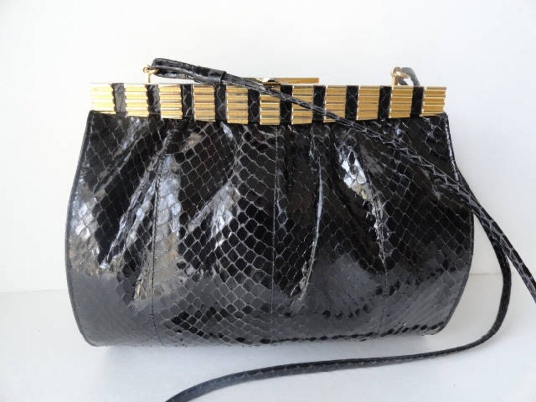 Sac à Main Vintage BESTINI - Style "Peau De Serpent / Crocodile" - Cuir Rouge - Porté épaule - Très Bon état
