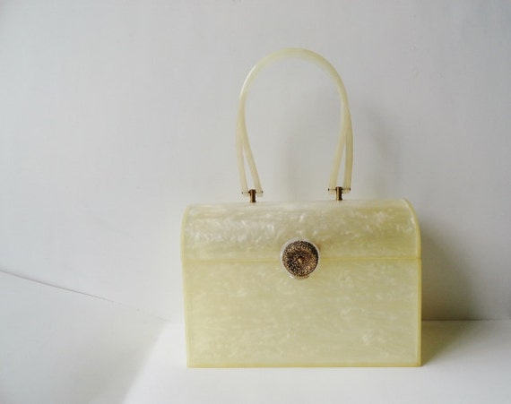 Vintage Handbags|VINTAGE Lucite WEDDING Purse Han… - image 5