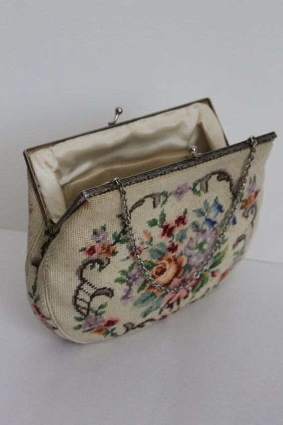 Vintage handbags|VINTAGE NEEDLE POINT Purses |194… - image 3