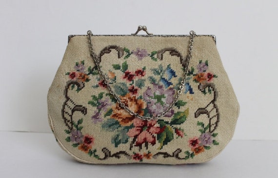 Vintage handbags|VINTAGE NEEDLE POINT Purses |194… - image 1