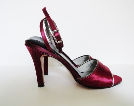 VINTAGE EVENING SANDAL|Vintage Burgundy Air Step … - image 3