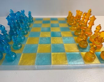 Set di scacchi in resina artistica - Blu e giallo