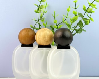 30ml White Frosted Glass Spray Bottle with Wooden Caps, Refillable Perfume Atomizer for Daily Use & Travel, Mini Fragrance Bottle, 1oz
