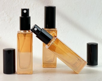 30ml Amber Gold Glass Spray Bottles, Refillable Perfume Containers for Travel, Aromatherapy, Leak-Proof Fine Mist Atomizers with Black Caps