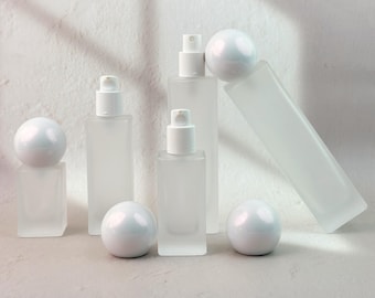 Kosmetikflaskor i frostat glas, fyrkantig sprayflaska, lotionpumpflaska, återfyllningsbar hudvårdsförpackning, toneressensbehållare