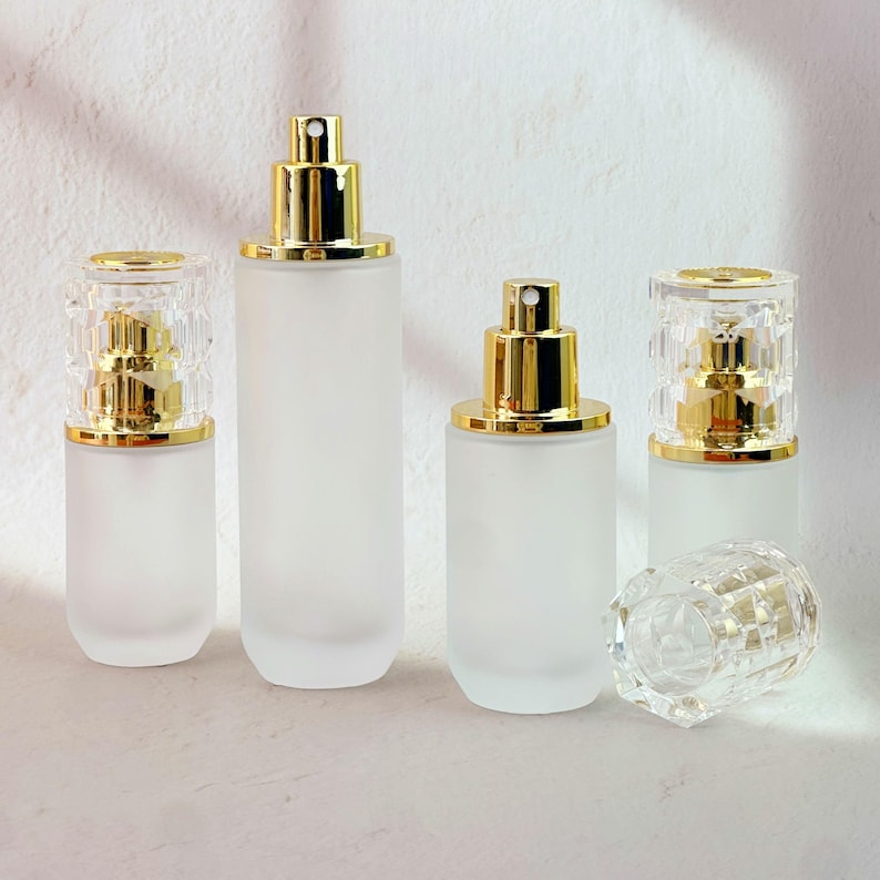 Lyxiga frostade glasflaskor med lotion och spray, återfyllningsbara hudvårdsförpackningar, tom kosmetikaflaska med kristallkork för toner, serum bild 6