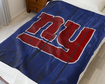 New York Giants Plush Blanket - Soft Decorative Throw
