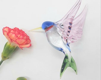 Glazen kolibrieornament met roze vleugels