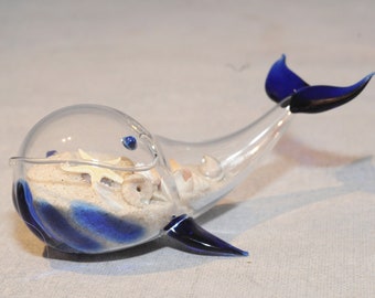 Balena in vetro soffiato