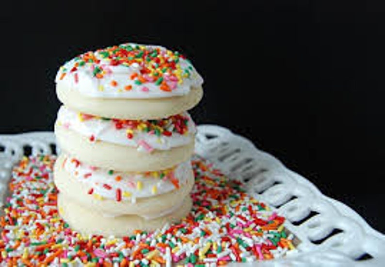 for your Cupcakes and Cake Pops Sprinkles 6 oz Strawberries Fiesta Rainbow Jimmies Mix Chocolate Dipped Pretzels Cookies