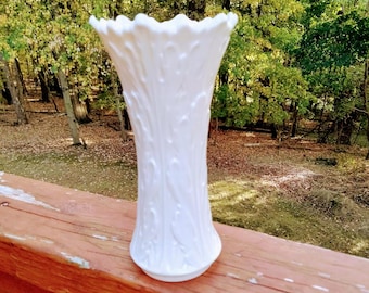 Vintage Lenox Dogwood Vase, Lenox Embossed Dogwood Blossom Vase