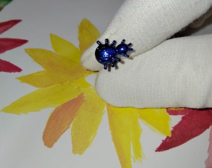 5/8" Beetle Dark Blue Titanium Plated Tongue Ring Over Sterling