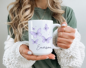 Personalisierte Lavendel Schmetterling Tasse, kundenspezifische Blumenkaffeetasse