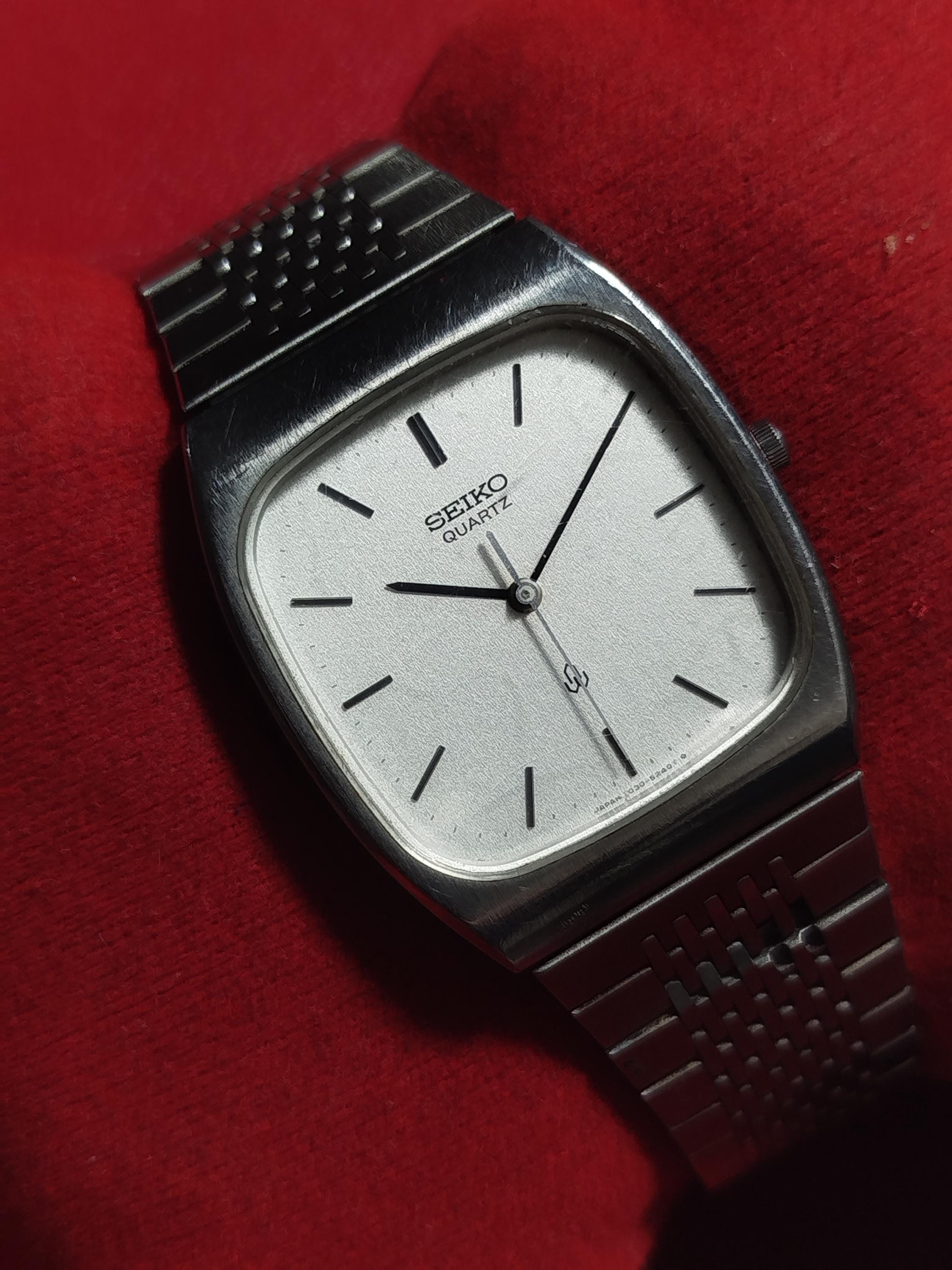 Seiko Quartz 6030 - Etsy