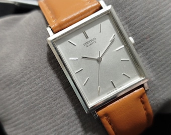 Vintage Seiko Spirit 5E21 5B50 Textured Dial Men Quartz Watch