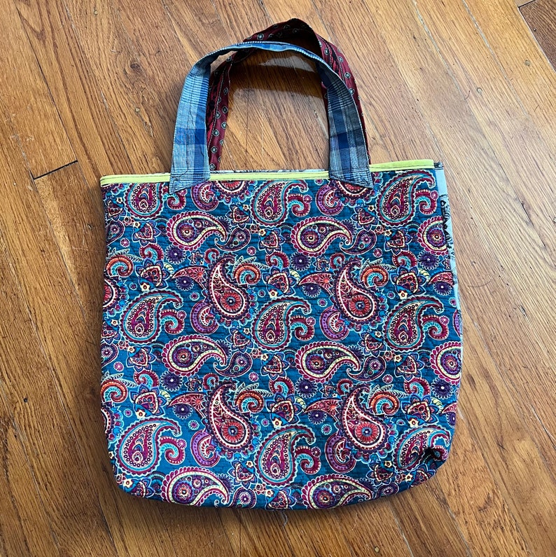 Acolchado Perfectamente Imperfecto TOTE BAG Correa duradera Reciclado sostenible Vera Paisley