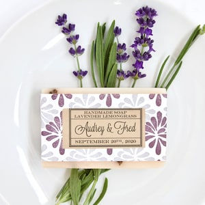 Custom Bridal Shower Soap Favors, Customized wedding favors, unique favors shower decorations, bridal shower gift, unique  gifts for guests