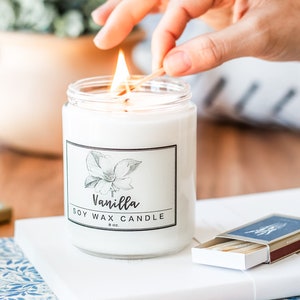 Vanilla Candle 8oz - Natural Soy Wax Candle, Hand poured, aromatherapy candle for her, handmade candle, essential oil candle, gift for her