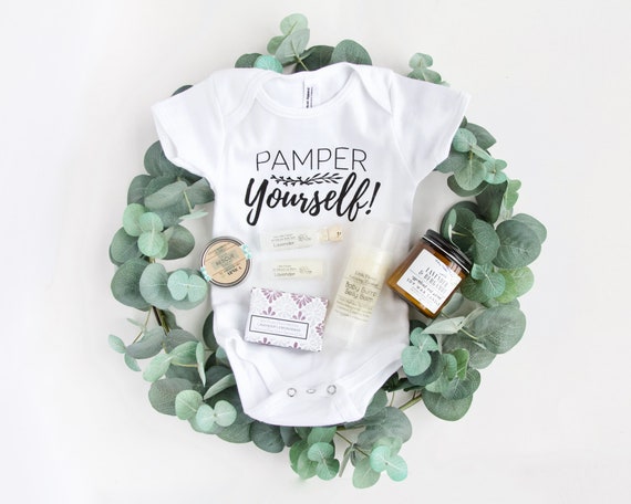 Buy Gift Basket Village Mom To Be, Pregnancy Gift Basket with Pregnancy  Journal, Decadent Sweets and Pampering Personal Care Products for Expecting  Mothers, 14 Pounds Online at desertcartINDIA