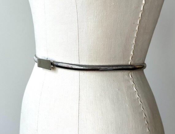 Vintage Silver Stretch Metal Belt | 35”-42” - Etsy display picture 3