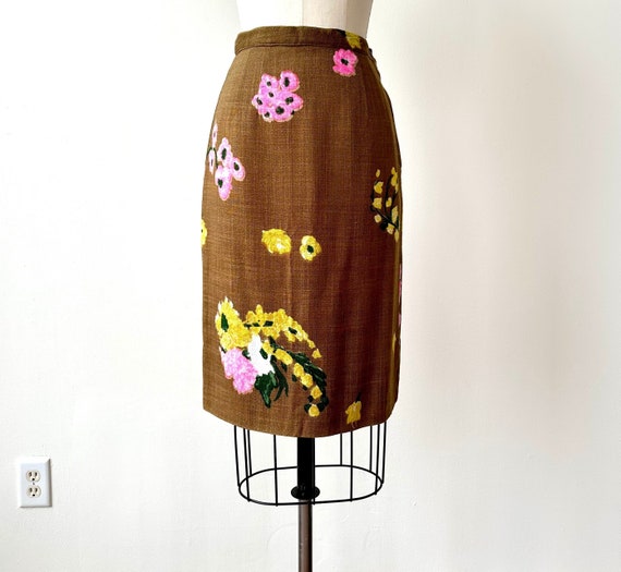 Vintage 1960s Floral Linen Pencil Skirt | 26” Wai… - image 1