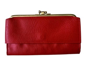 VTG Princess Gardner Wallet Womens Red cowhide Leather Kiss Lock Trifold Clutch