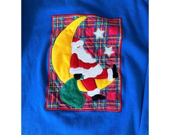 Felpa natalizia vintage blu con luna e motivo a quadri di Babbo Natale, taglia MP, da donna, Baxter & Wells