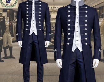 Marineblauer Regency-Frack aus dem 18.Jahrhundert - weiße Nadelstreifenweste, historisches Outfit im Militärstil