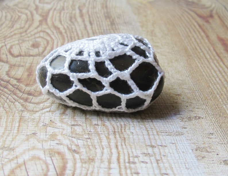 Crochet Lace Stone Paperweight Ornament Wedding Table Rock Cozy Pattern Weight Sewing White Doily Decoration Homewares Decor Gift image 4