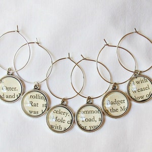 Wind in the Willows Wine Glass Charms Set Foodie Gift Rat Mr Toad Silver Kenneth Grahame Homewares Barware Woodland Bookworm Bookish