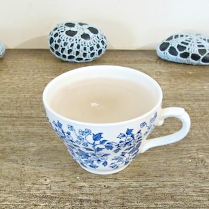Vintage Teacup Candle: Vanilla Scented Chintz Broadhurst Creamware