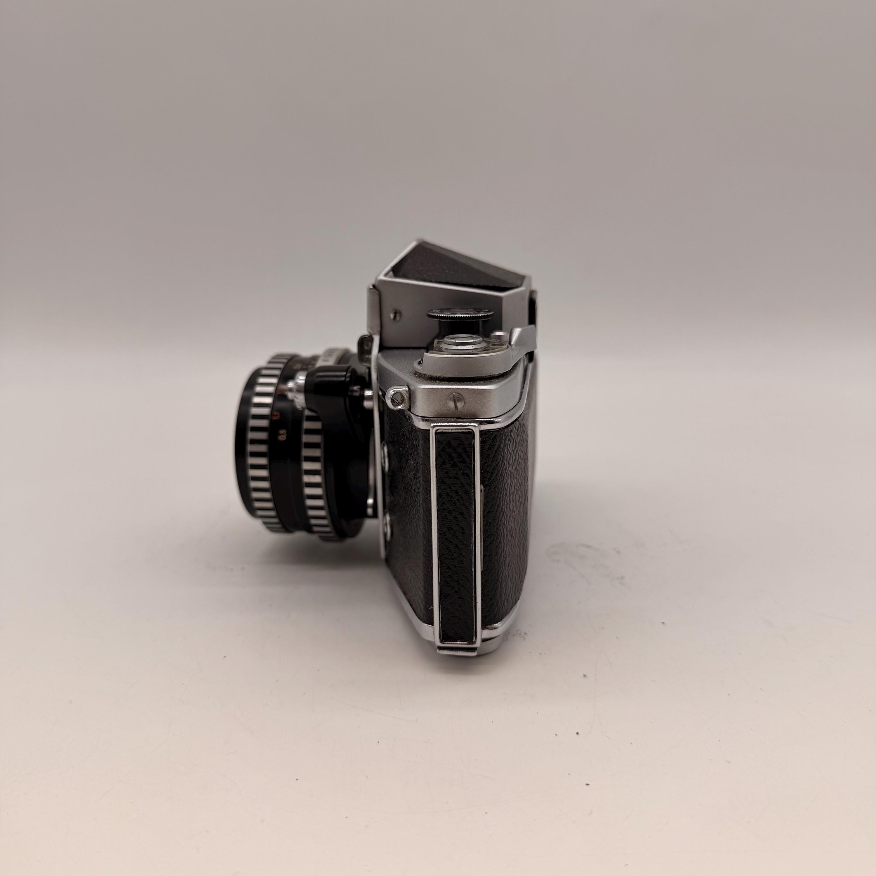 Vintage EXAKTA VX1000 Camera Carl Zeiss Jena Tessar 50mm Lens