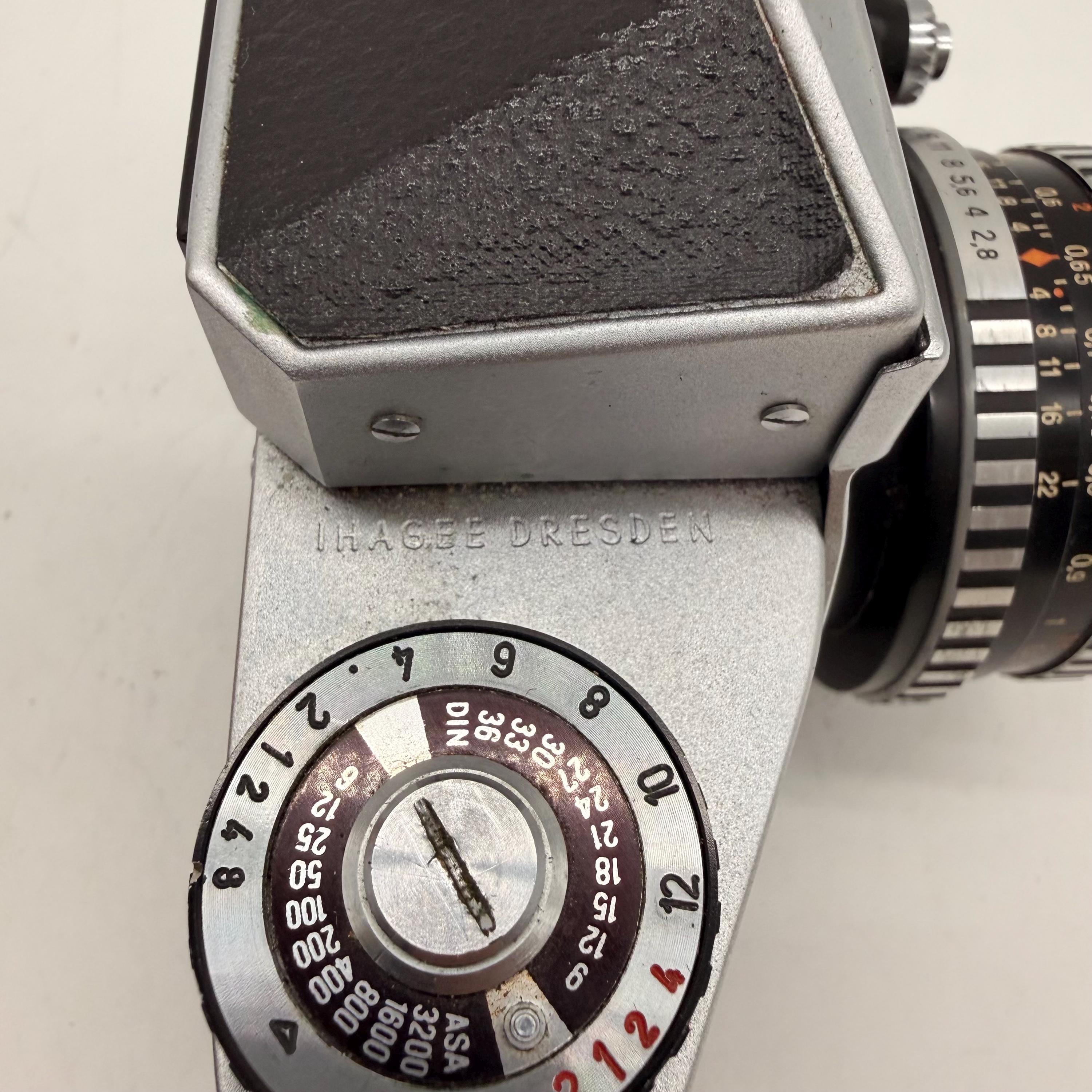 Vintage EXAKTA VX1000 Camera Carl Zeiss Jena Tessar 50mm Lens