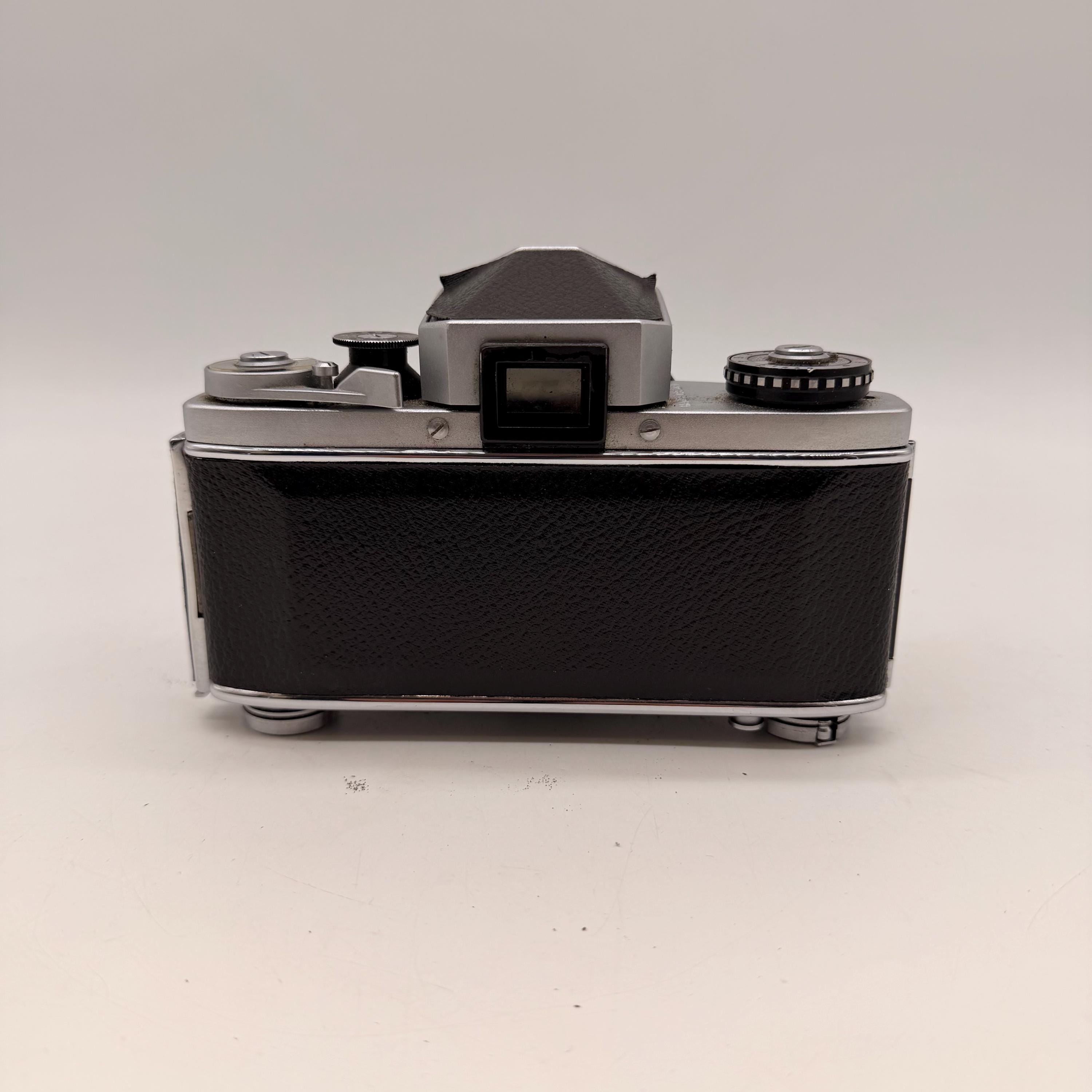 Vintage EXAKTA VX1000 Camera Carl Zeiss Jena Tessar 50mm Lens