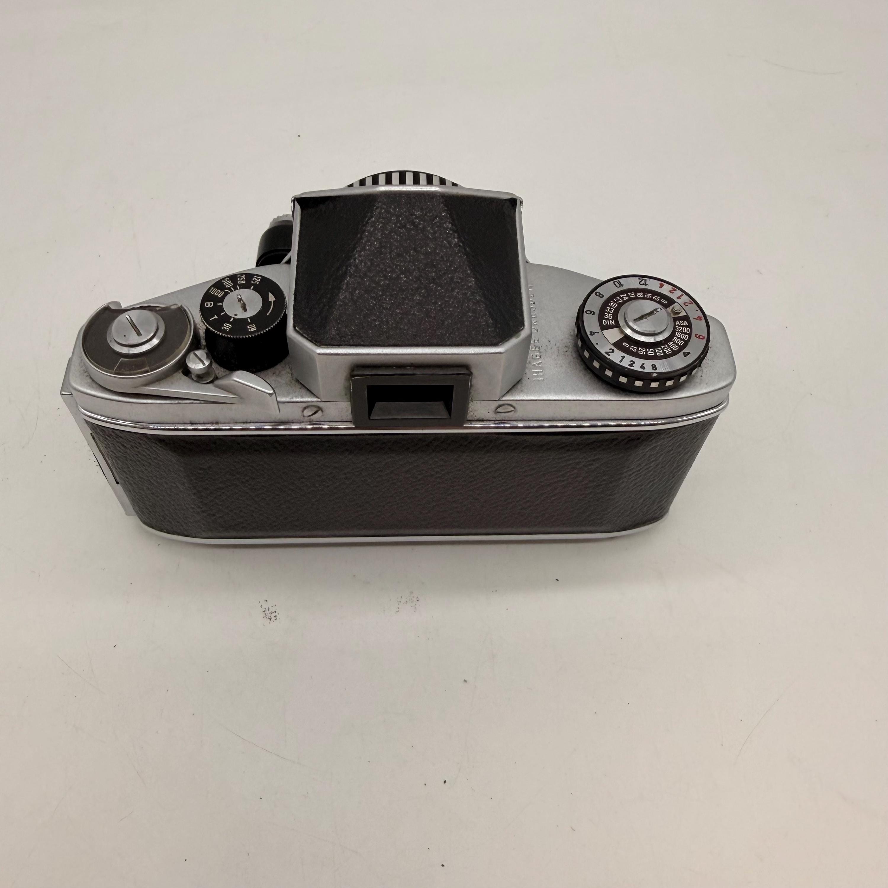 Vintage EXAKTA VX1000 Camera Carl Zeiss Jena Tessar 50mm Lens