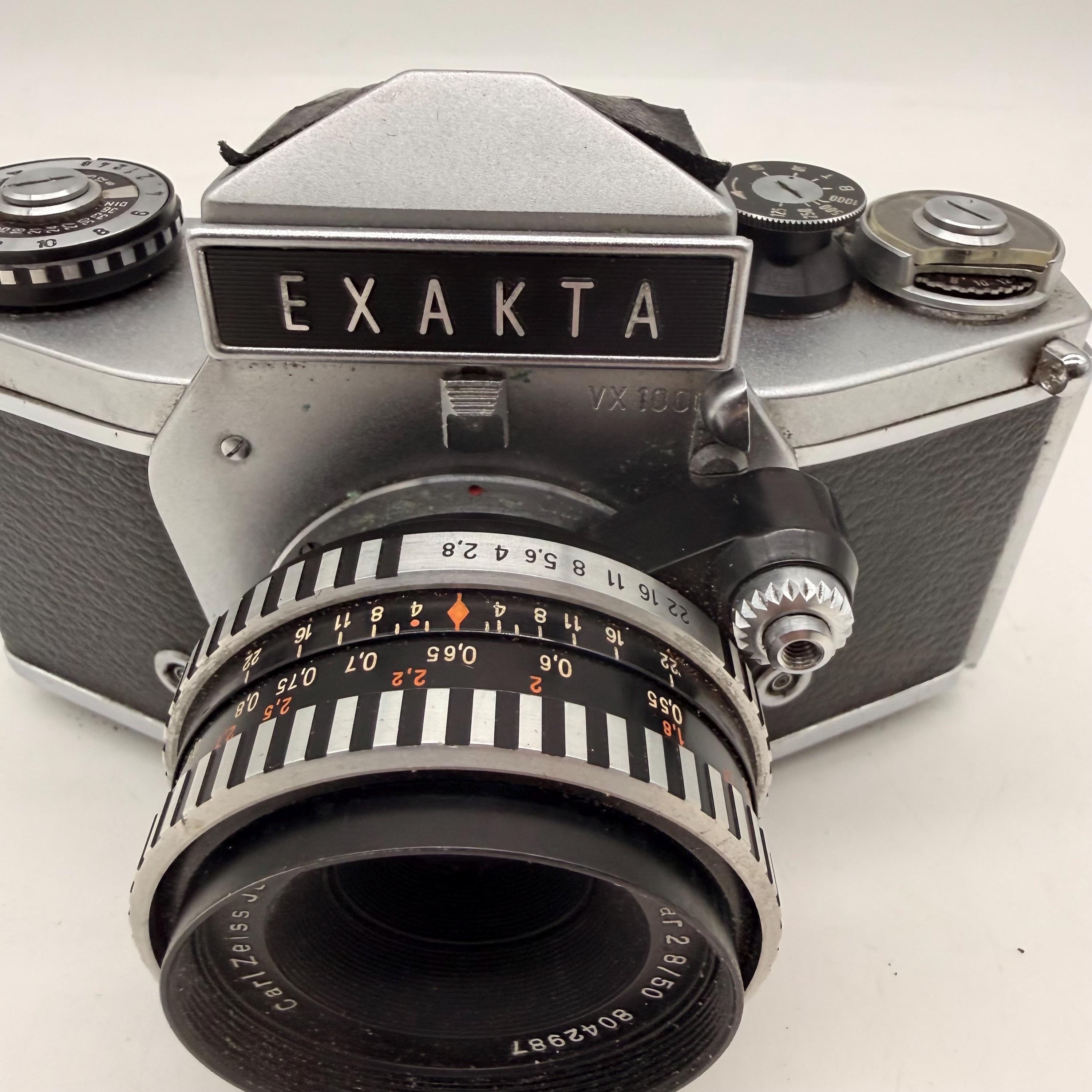Vintage EXAKTA VX1000 Camera Carl Zeiss Jena Tessar 50mm Lens