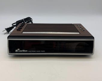 1981 Vintage Carillon SR 670 LED Clock Radio – Retro Woodgrain
