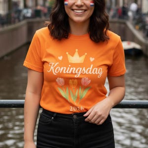 Koszulka z okazji Dnia Króla Holandii 2026 – Pomarańczowa koszulka z okazji Dnia Króla Holandii, Koszulka z koroną tulipana, Holenderska koszulka imprezowa