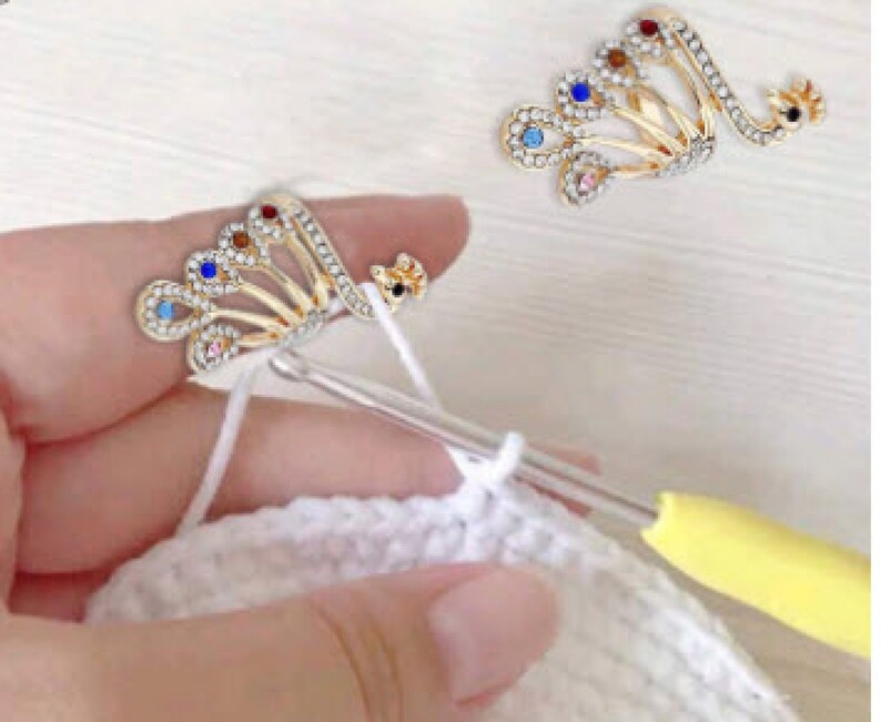 Peacock Yarn Guide Ring Knitting Ring Tool Yarn Assistant Etsy