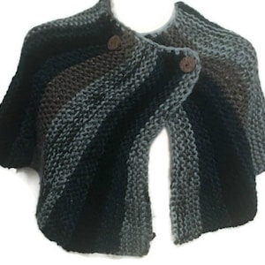 Brianna's Shawl Cape PDF Pattern  Shaulette  Inspired In Brianna's from Outlander Knitting Pattern PDF File Is not a finished product.